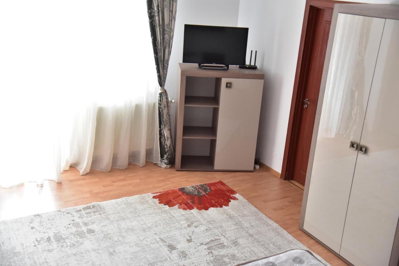 Apartament Frunzei Σίμπιου Εξωτερικό φωτογραφία