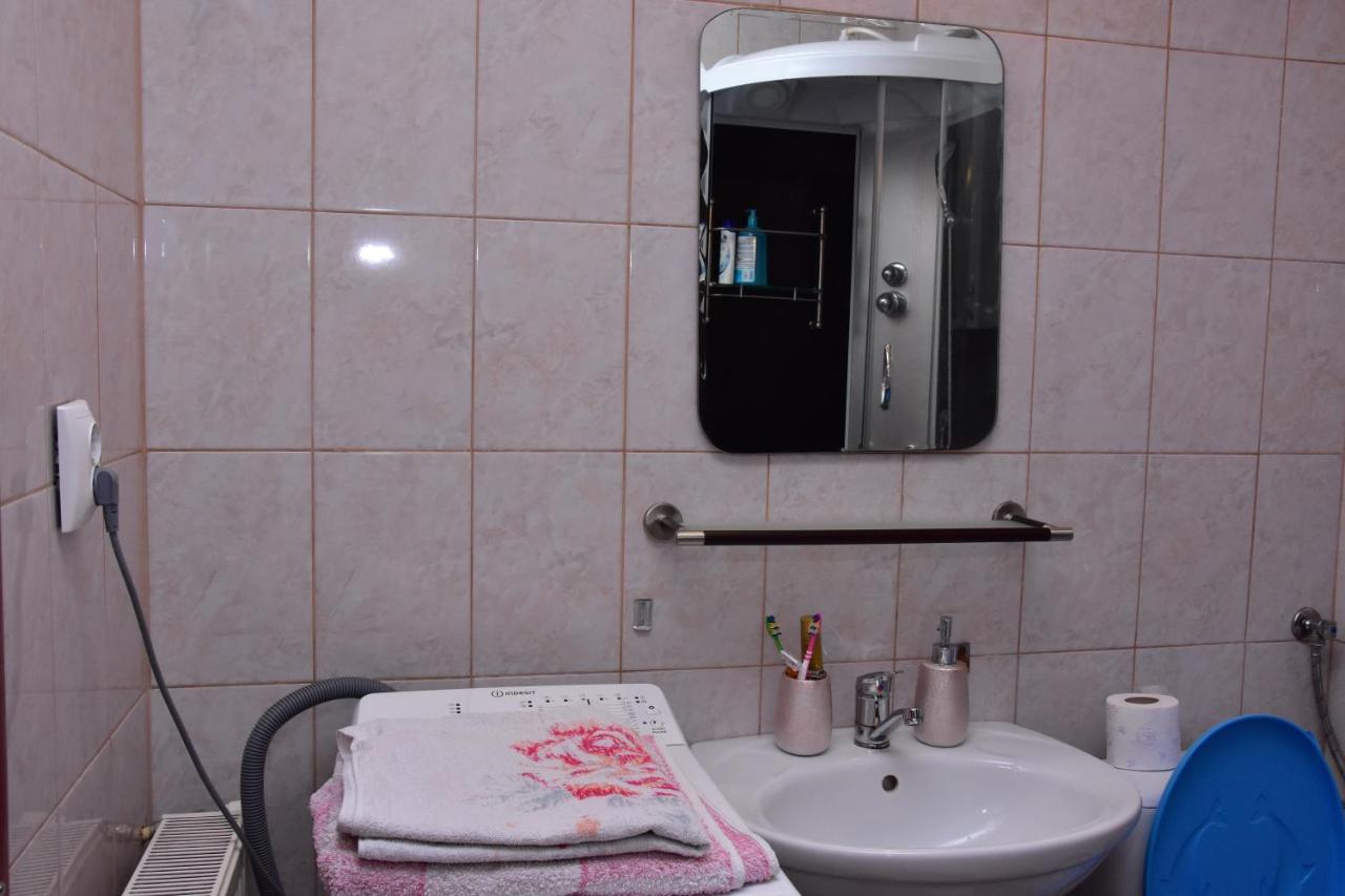 Apartament Frunzei Σίμπιου Εξωτερικό φωτογραφία